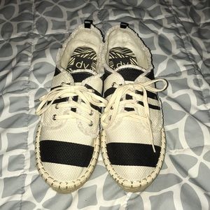 NIB Dolce Vita Espadrille Shoes